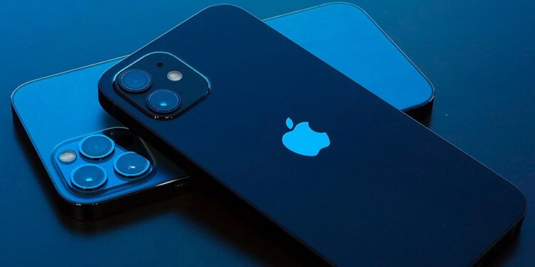 iPhone 13 bez funkcji Redukcja hałasu