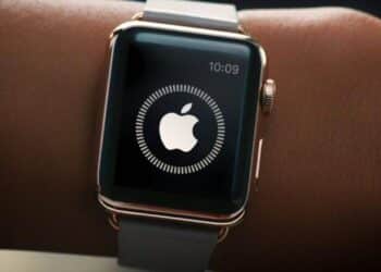 Apple udostępniło watchOS 8.4.1