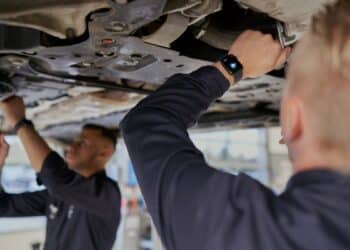 Serwisanci Volvo wyposażeni w Apple Watche – w czym mają im pomóc?