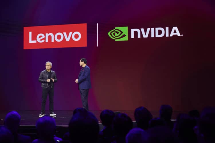 „Chcemy Osiągnąć Nadludzką Wydajność” – CEO NVIDIA, gdy Lenovo Wprowadza Inteligentniejszą Sztuczną Inteligencję do Firm