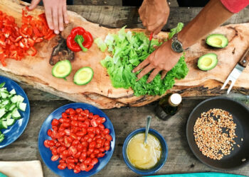 Jak stworzyć aplikację do odpowiadania na pytania wspieraną przez sztuczną inteligencję