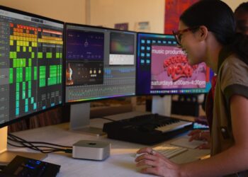 Mac mini z chipem M4 Pro obsługuje do trzech wyświetlaczy 6K przy 60Hz