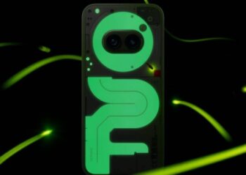 "Nada Phone (2a) Plus Community Edition świecący w ciemności - już wkrótce dostępny na całym świecie"