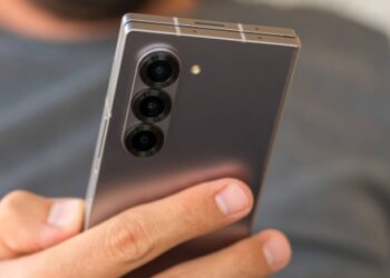 „Raport: Samsung planuje wprowadzenie dwóch modeli Galaxy Z Fold7 w przyszłym roku”