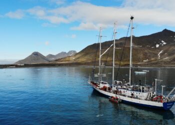 Statek badawczy "Oceania" z dofinansowaniem na lata 2024-2026