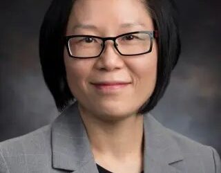 Transformator Miesiąca Października: Nipa Phojanamongkolkij