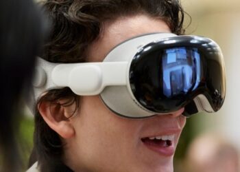 Apple Vision Pro dostępny teraz w dwóch kolejnych krajach