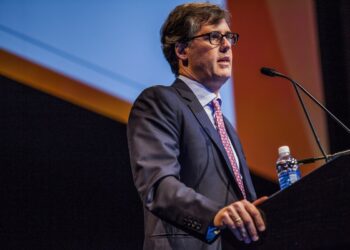 "Coatue pozyskuje 1 miliard dolarów na inwestycje w sztuczną inteligencję"