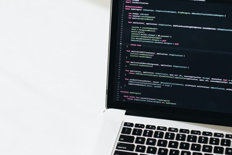 Dlaczego Metadane i Dostosowywanie Modeli są Kluczowe dla Skalowania Zapytań w Języku Naturalnym do SQL