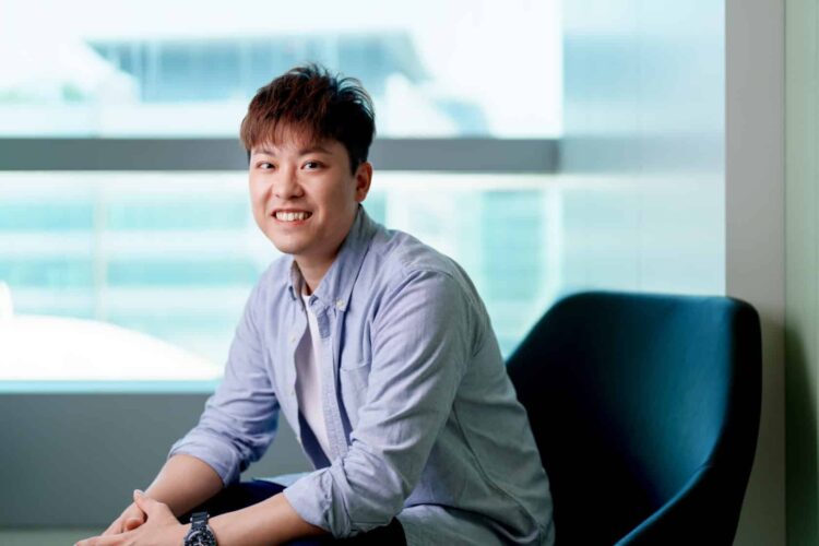 Inżynier NVIDIA, który zdobył tytuły licencjata, magistra zarządzania, doktora inżynierii i specjalizację w kontroli jakości