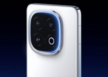 "iQOO 13 z mniejszą baterią wkrótce w Indiach"