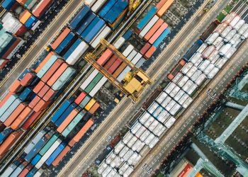 "Przyspiesz Proces Wysyłki Dzięki Argo i Buildpackom"