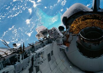 Spacer Kosmiczny nad Karaibami