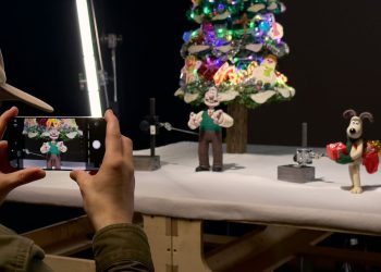 Wallace i Gromit na Świątecznych Projekcjach w Battersea Power Station