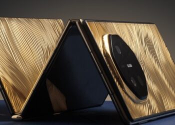 Caviar prezentuje Huawei Mate XT Ultimate z obudową z 18-karatowego złota, waży około 1 kg i kosztuje ponad 100 tys. dolarów