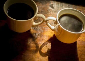 Cztery Filiżanki Kawy Dzienne Mogą Obniżyć Ryzyko Raka Głowy i Szyi według Wyników Obszernego Badania