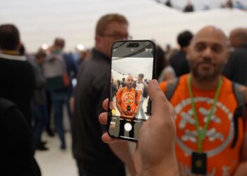 Funkcje Aparatu w iPhone do Wypróbowania w Okresie Świątecznym