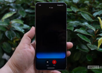 Jak pasek Now w One UI 7 może umożliwić interakcję z Gemini Live (analiza pliku APK)