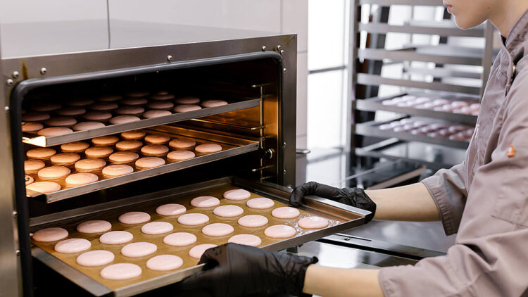 Nie traktuj modelu językowego jak bazy danych