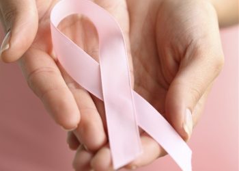 Nowa metoda oparta na sztucznej inteligencji poprawia przewidywanie ryzyka raka piersi na podstawie mammografii