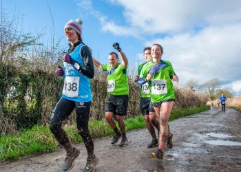 Osiem zdrowych nawyków, które mogą spowolnić starzenie się mózgu