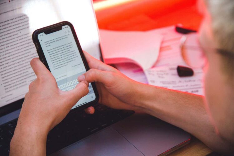 Ponad 70 procent uczniów w USA korzysta z AI w nauce szkolnej