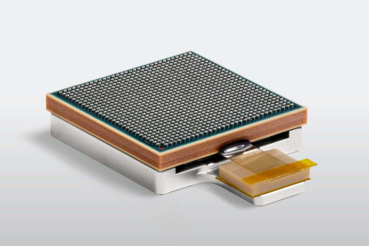 Powiązanie chipów z światłem przyspieszy rozwój sztucznej inteligencji i zmniejszy zużycie energii