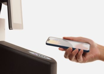 Rozszerzenie funkcji Apple Wallet o możliwość dodawania dowodów tożsamości w nowej lokalizacji