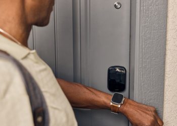 SmartRent wprowadza nowy zamek inteligentny z integracją Apple Wallet