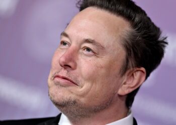 Elon Musk potwierdza, że wyczerpaliśmy dane do trenowania sztucznej inteligencji