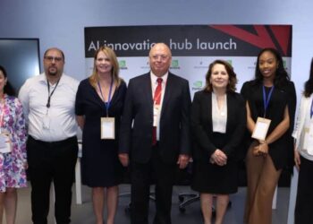 Jak sztuczna inteligencja wspiera nas w działaniu na rzecz planety i ludzi