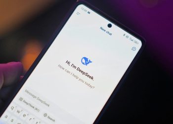 Dogłębna analiza DeepSeek-R1 – jak działa i do czego się nadaje