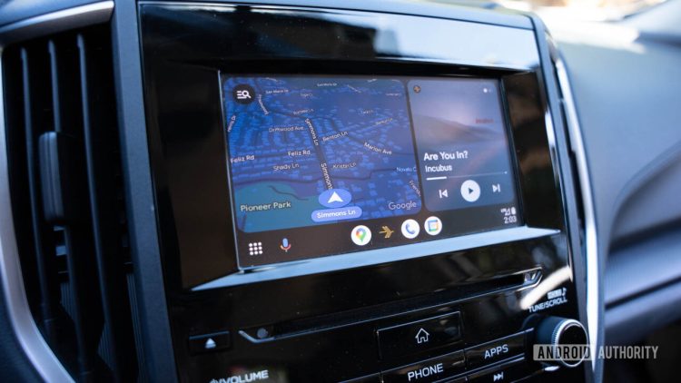 Google Maps na Android Auto cofa kontrowersyjną zmianę interfejsu, której użytkownicy nie polubili