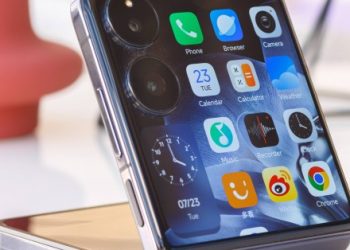 Przeciek: Pojemność baterii i data premiery Xiaomi Mix Flip 2