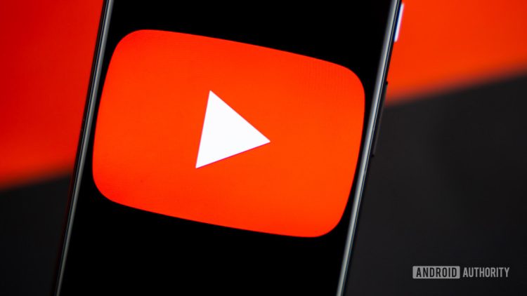 Nowe szare paski na YouTube psują tryb pełnoekranowy na Androidzie