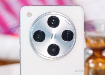 Oppo zaprezentuje model Find X8S z wyświetlaczem 6,3 cala