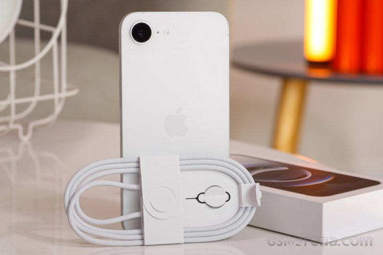 Test i recenzja Apple iPhone 16e