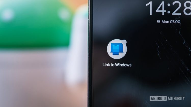 Android 15 blokuje wyświetlanie wrażliwych powiadomień w Phone Link, ale Microsoft znalazł rozwiązanie