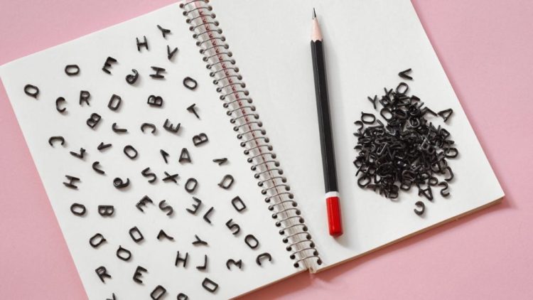 Czy warto wybrać małe modele językowe do tworzenia aplikacji opartych na sztucznej inteligencji?