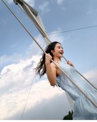 Przykładowe zdjęcia z vivo X200 Ultra pokazują możliwości aparatu w fotografii portretowej