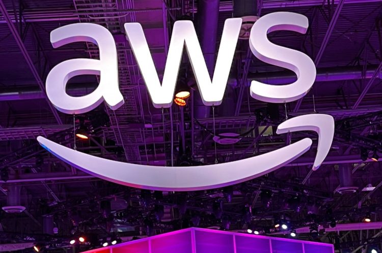 AWS nawiązuje strategiczne partnerstwo z Humain wspieranym przez Arabię Saudyjską