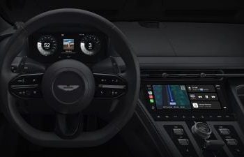 CarPlay Ultra z nową funkcją radia — koniec z przełączaniem między systemami auta a CarPlay