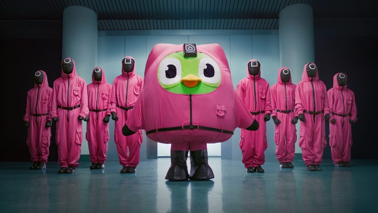 Czy Duolingo zwiastuje kryzys zatrudnienia wywołany przez sztuczną inteligencję?