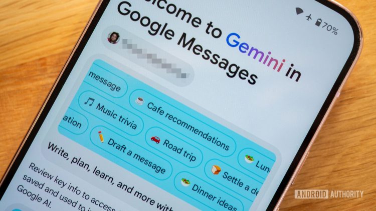 Jak dzięki RCS i Gemini udało mi się uniknąć płacenia za drogi internet w samolocie