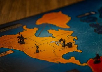 Liderzy IT przygotowują się na skutki ceł dla infrastruktury i kosztów chmury