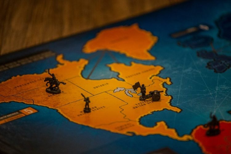 Liderzy IT przygotowują się na skutki ceł dla infrastruktury i kosztów chmury