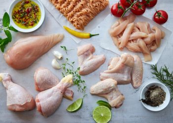Nowe badanie podważa postrzeganie drobiu jako zdrowej alternatywy w kontekście rosnącego ryzyka nowotworów