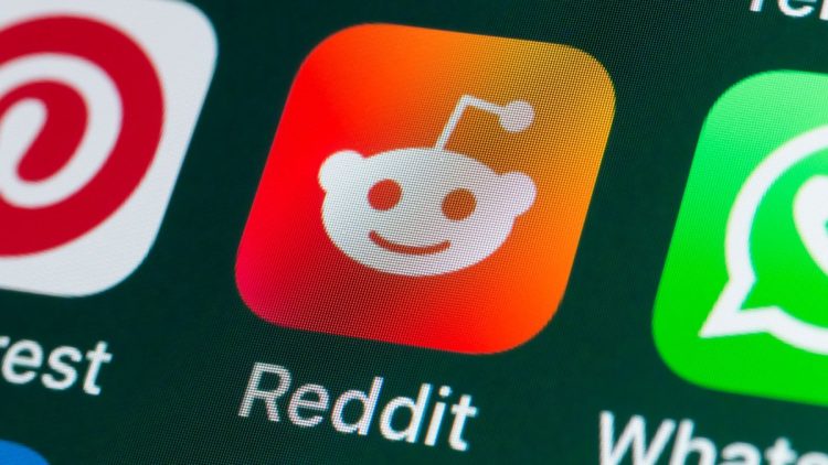 Reddit stawia na sztuczną inteligencję, celując w użytkowników Google, a nie tylko przeglądających fora