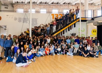 Sequoia inwestuje 1,5 miliarda dolarów w startup automatyzujący sprzedaż – Clay prowadzi nową rundę finansowania