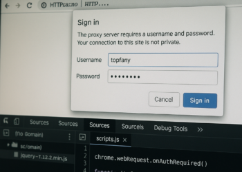 Dwa rozszerzenia Chrome potajemnie wykradały dane logowania z ponad 170 stron